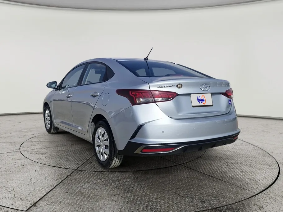 هيونداي اكسنت سمارت 2023 