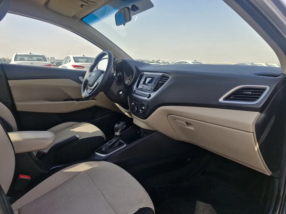 هيونداي اكسنت سمارت 2023 