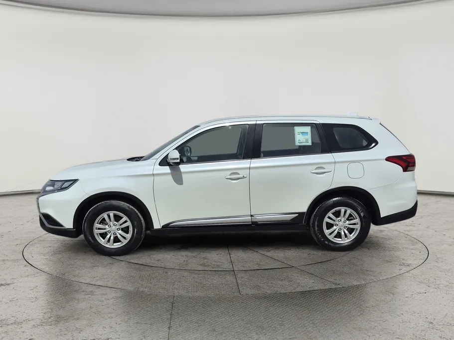 2020 Mitsubishi Outlander LL 