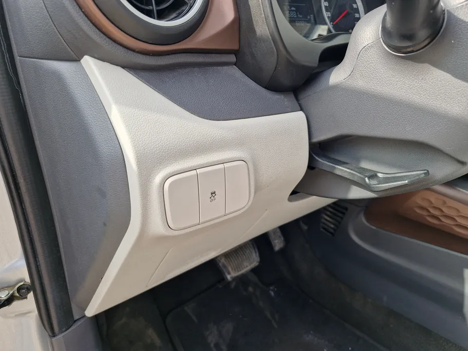 هيونداي Grand i10 فلييت 2024 