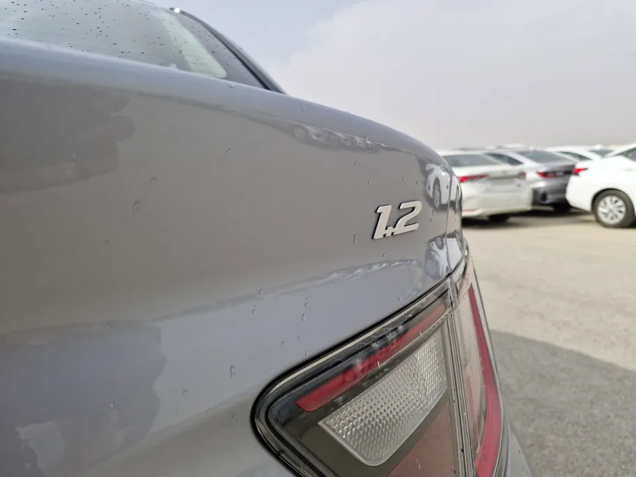 هيونداي Grand i10 فلييت 2024 