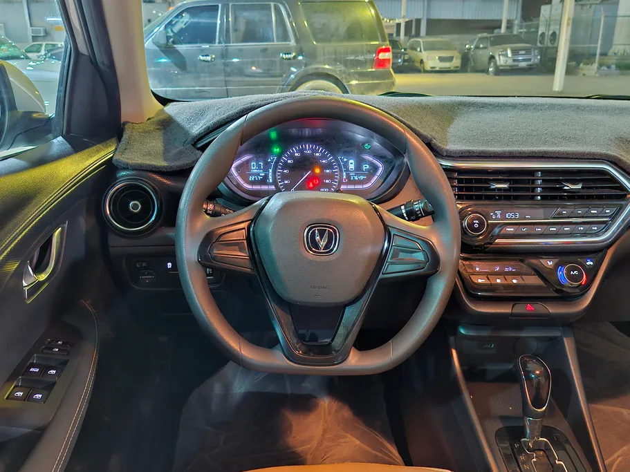 شانجان السفن Basic 2021 