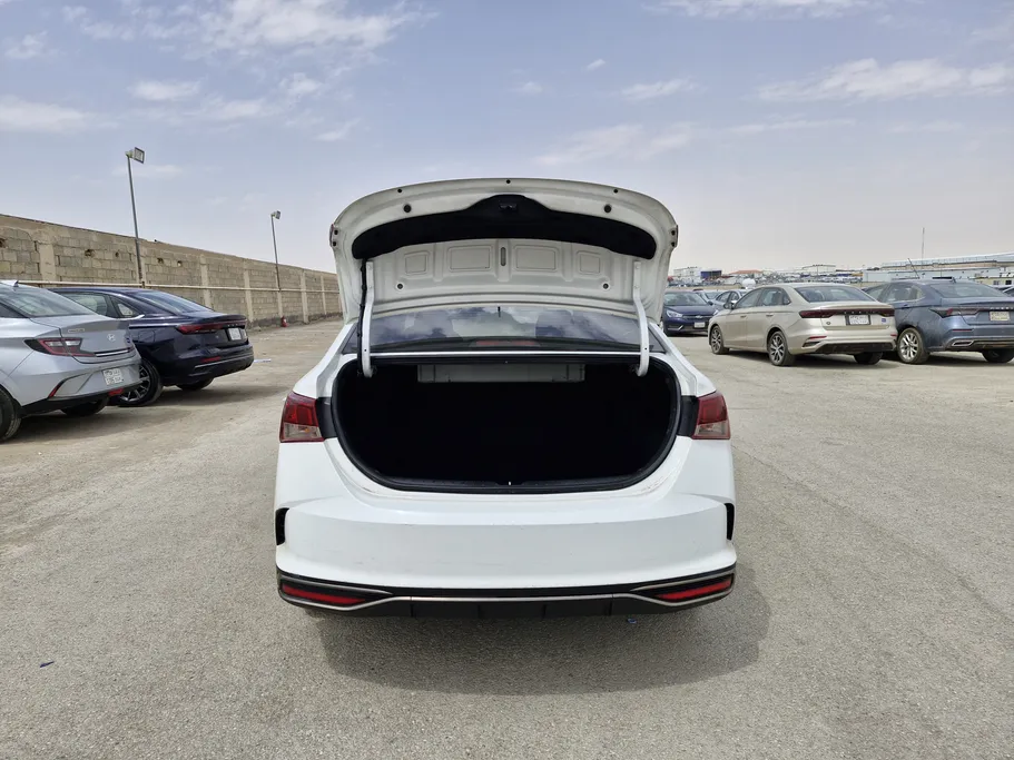 هيونداي اكسنت سمارت 2021 