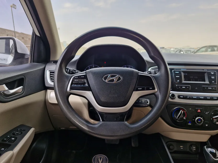 هيونداي اكسنت سمارت 2021 