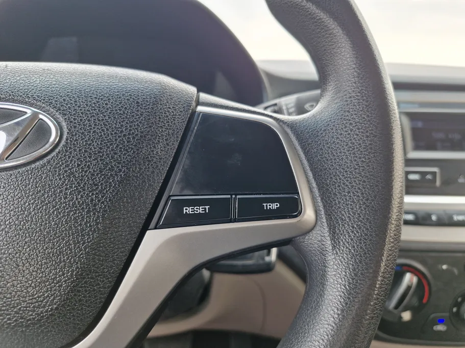 هيونداي اكسنت سمارت 2021 