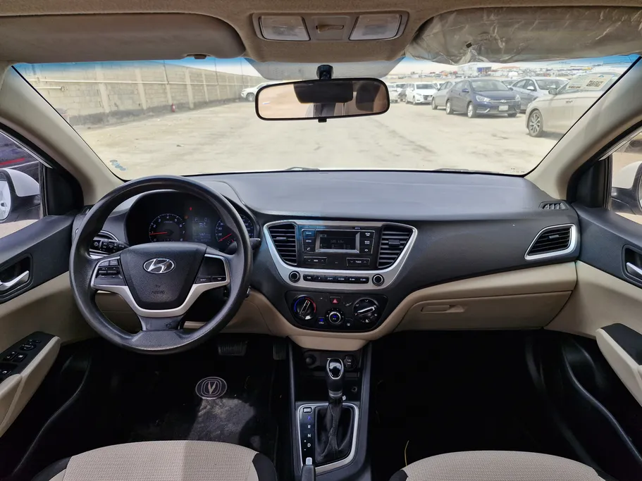 هيونداي اكسنت سمارت 2021 