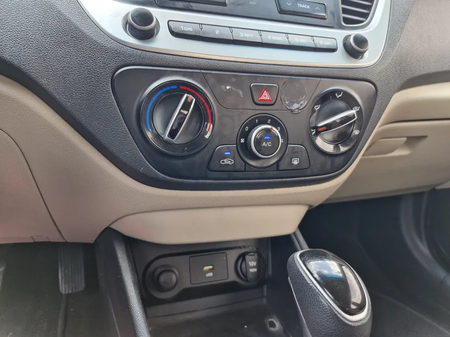 هيونداي اكسنت سمارت 2021 