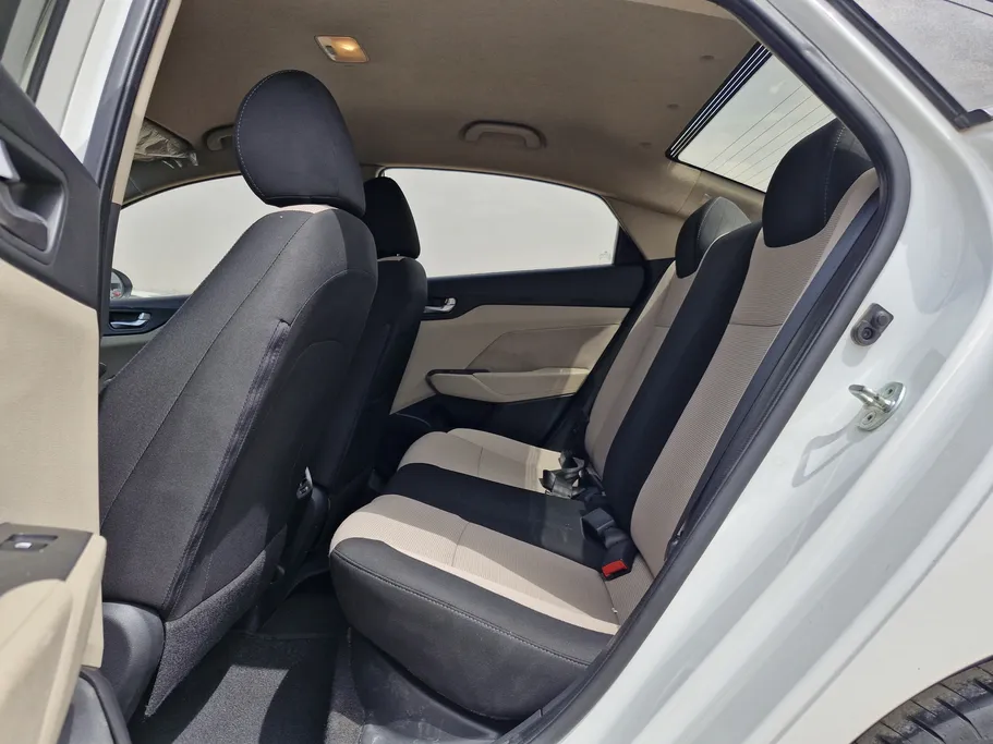 هيونداي اكسنت سمارت 2021 