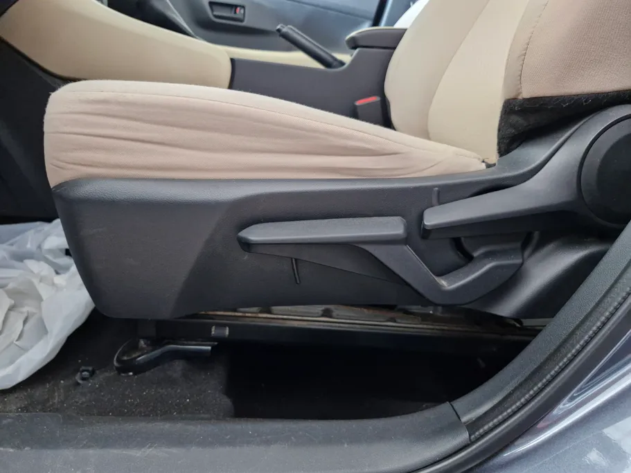 تويوتا يارس Y 2023 