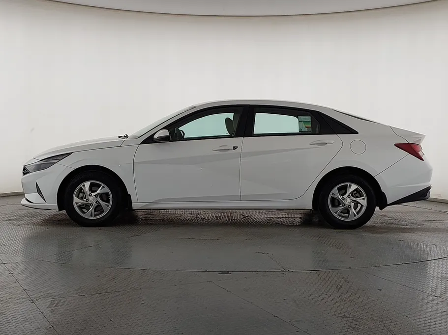 2022 Hyundai Elantra Fleet 