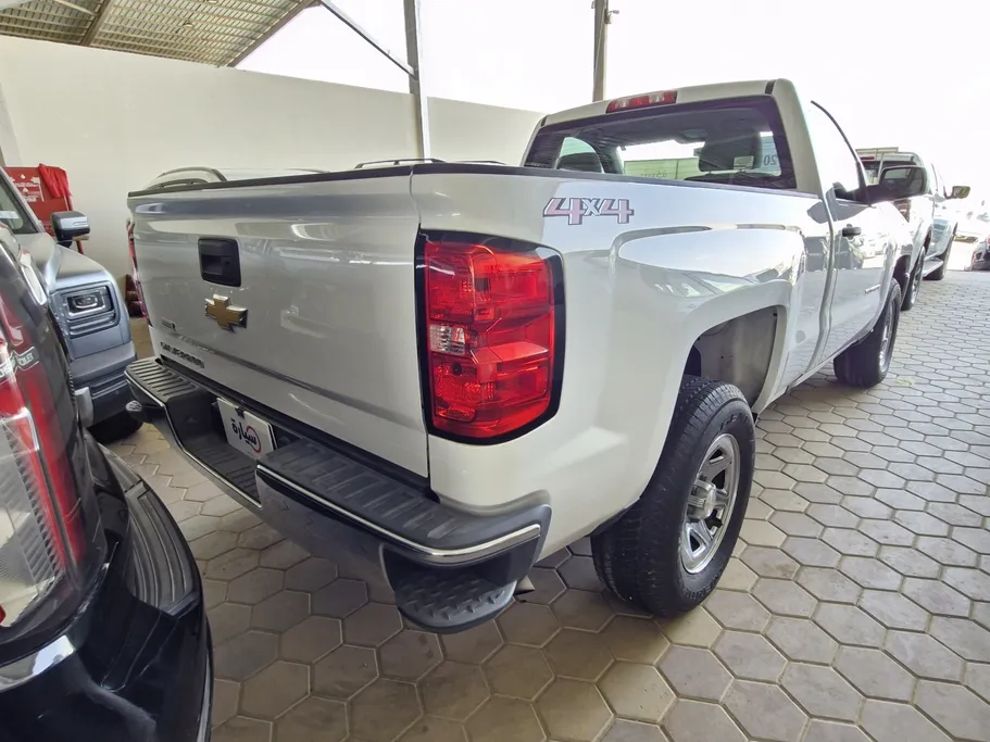 شفروليه سلفرادو LS 2018 