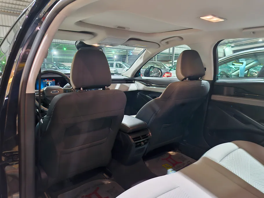 فورد تورس امبيانتي 2025 