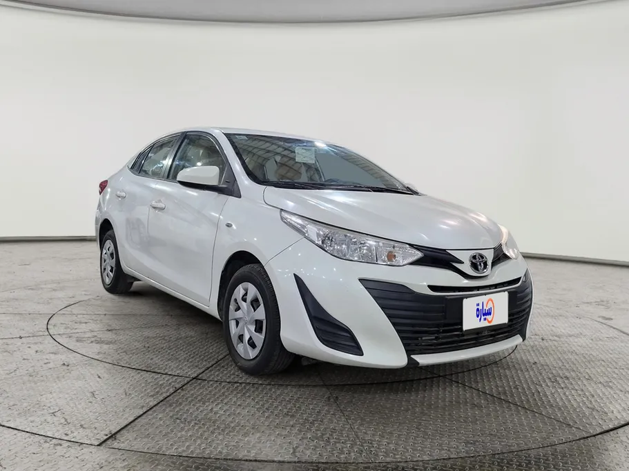 2019 Toyota Yaris  Y 