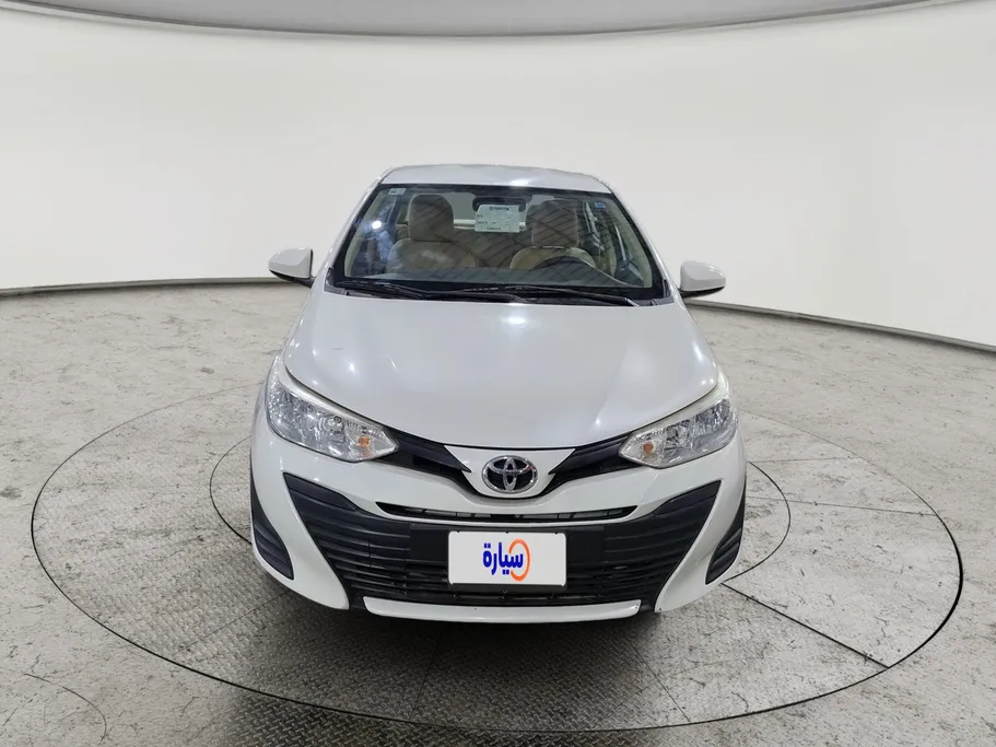 2019 Toyota Yaris  Y 