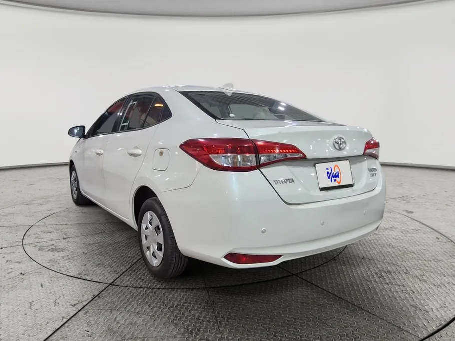 2019 Toyota Yaris  Y 