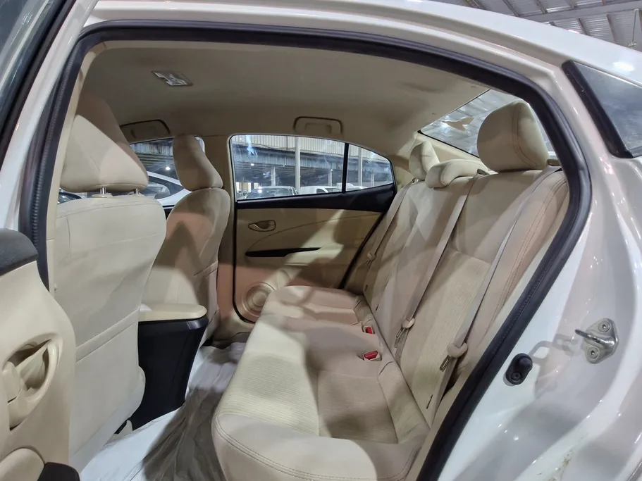 2019 Toyota Yaris  Y 