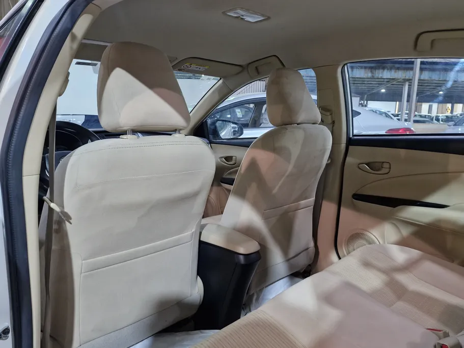 2019 Toyota Yaris  Y 