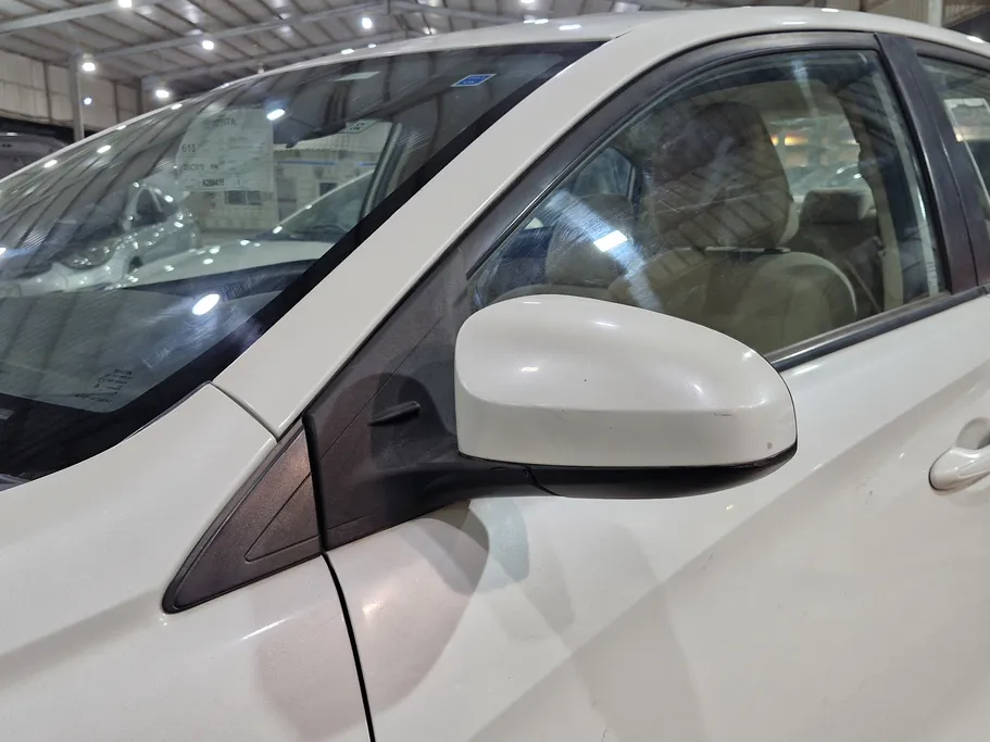 2019 Toyota Yaris  Y 