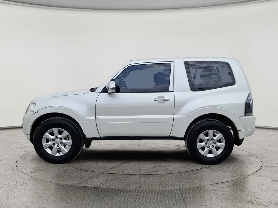 2020 Mitsubishi Pajero GLS 3Doors 