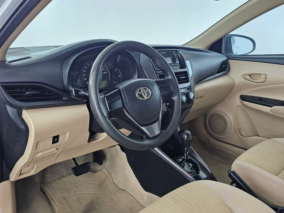 تويوتا يارس Y 2021 