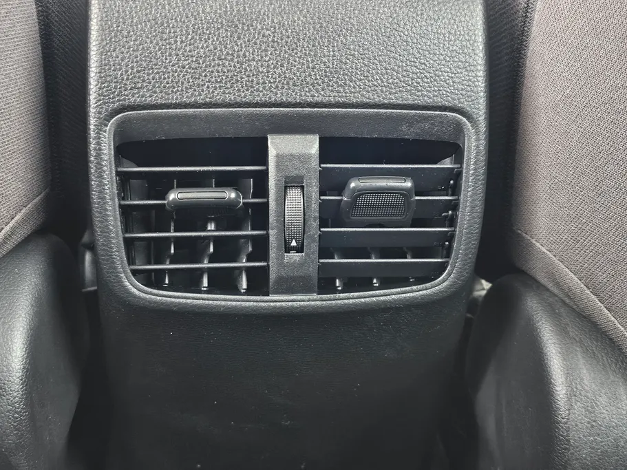 2024 Toyota Corolla XLI 