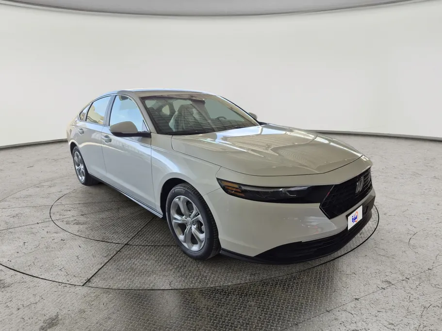 هوندا اكورد LX 2025 