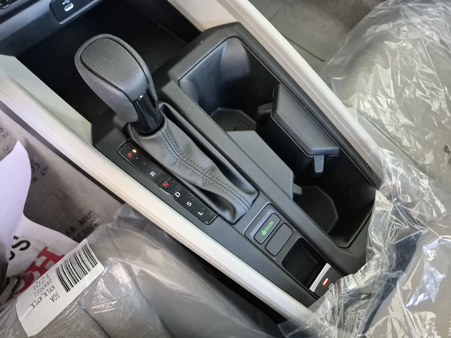 هوندا اكورد LX 2025 