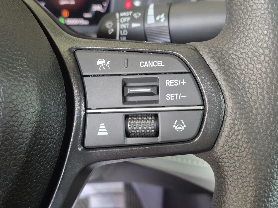 هوندا اكورد LX 2025 