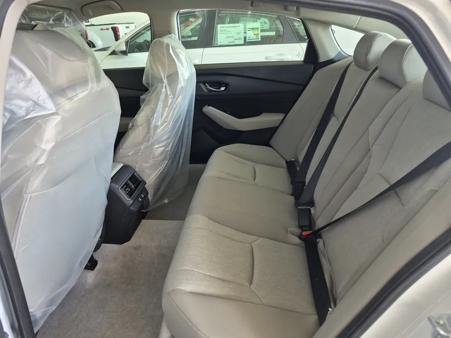 هوندا اكورد LX 2025 