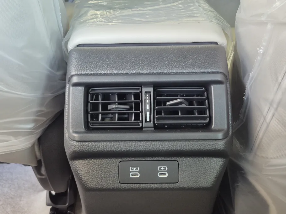 هوندا اكورد LX 2025 