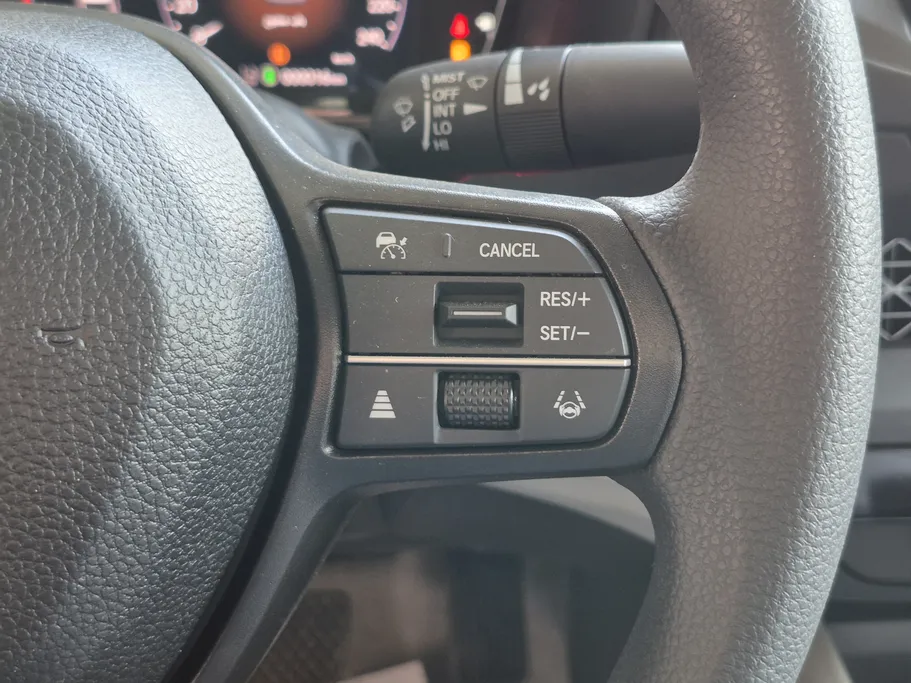 هوندا اكورد LX 2025 