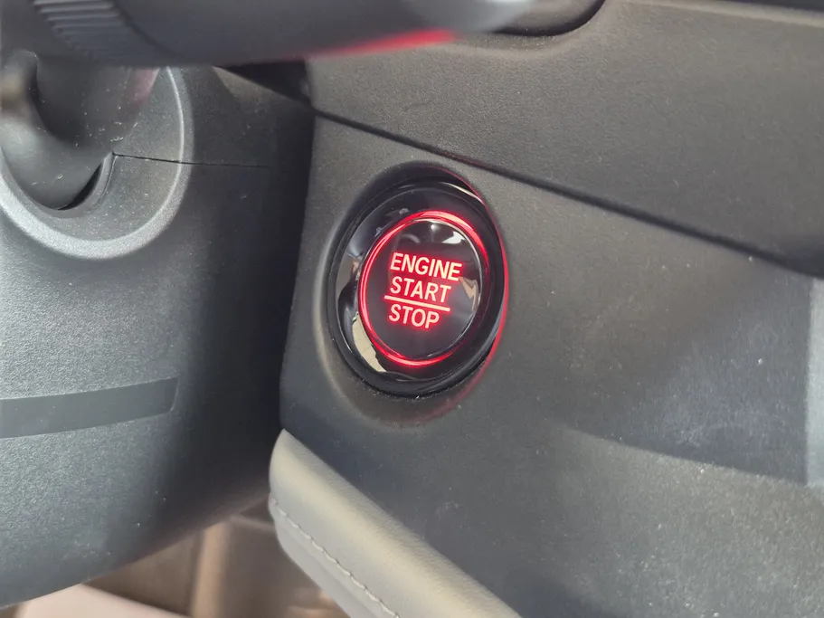 هوندا اكورد LX 2025 