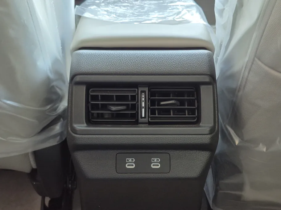 هوندا اكورد LX 2025 