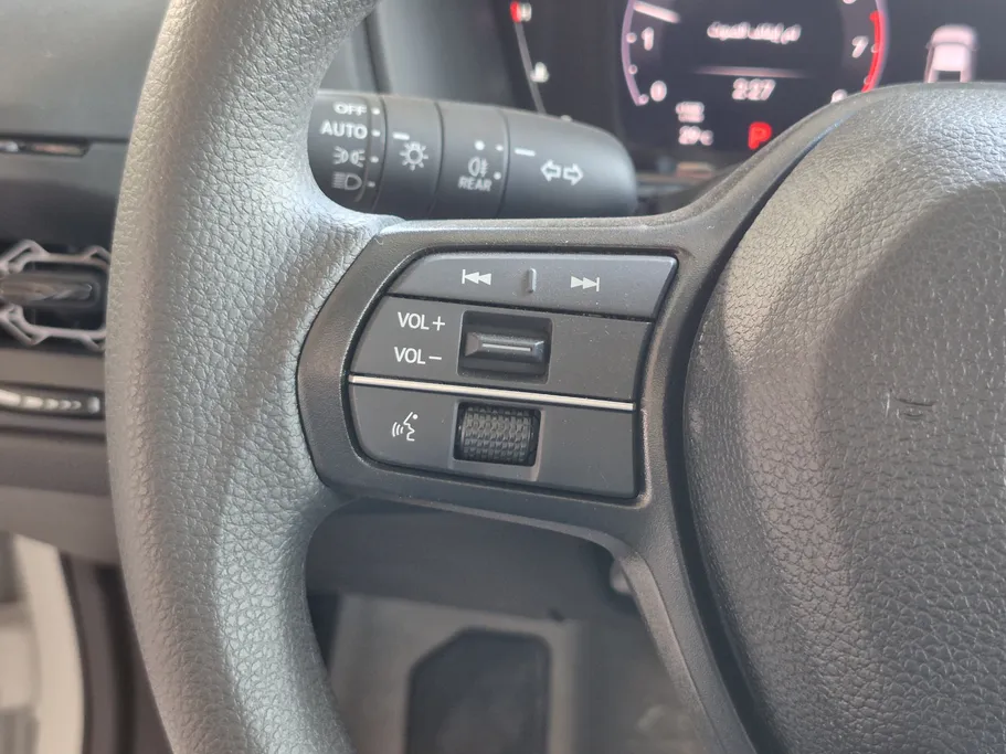 هوندا اكورد LX 2025 