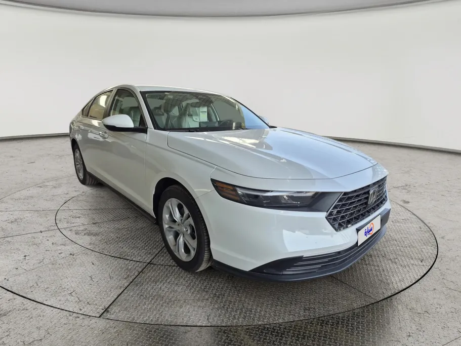 هوندا اكورد LX 2025 