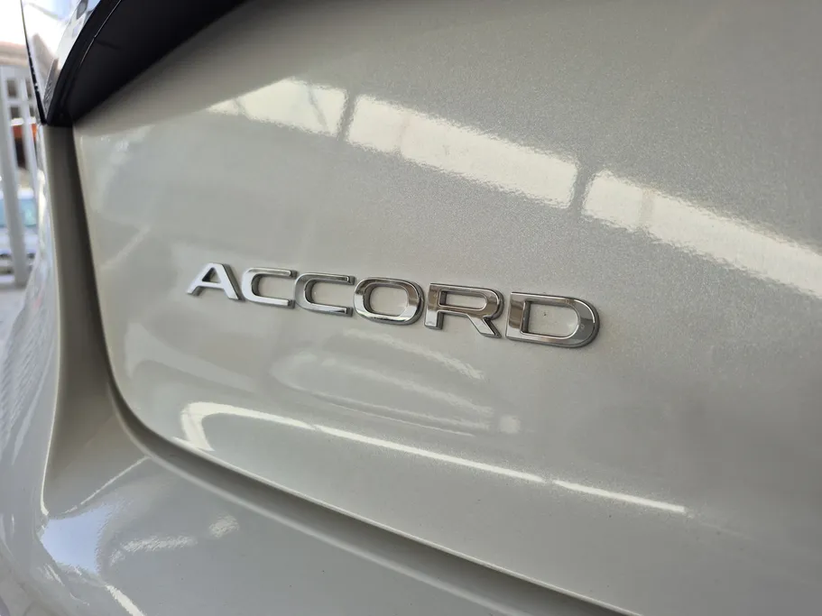 هوندا اكورد LX 2025 