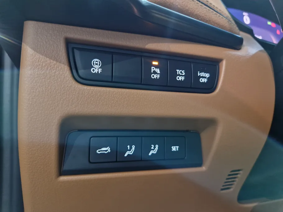 2025 مازدا CX60 العليا بلس  