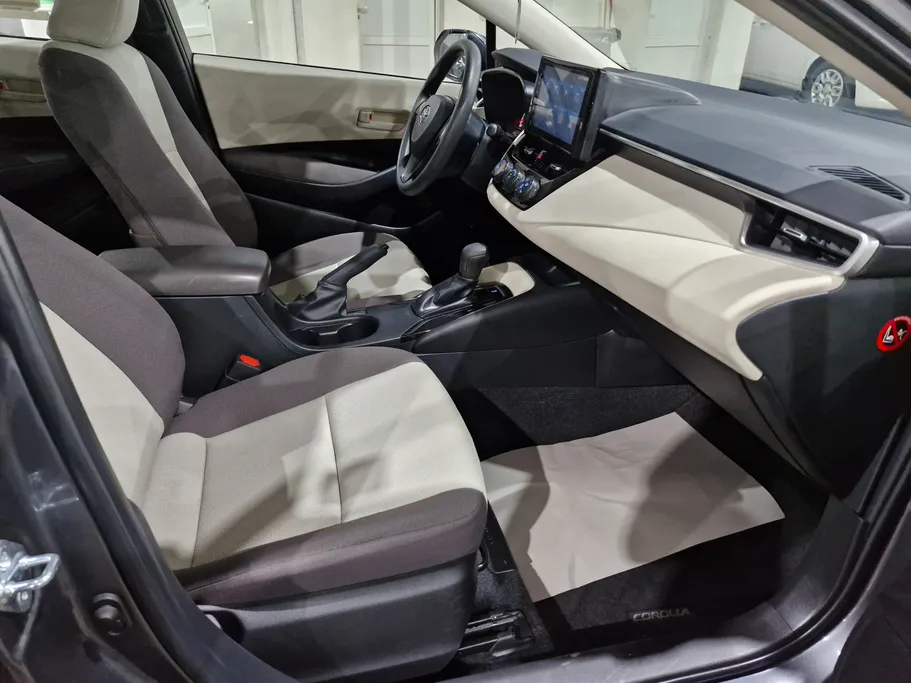 تويوتا كورولا XLI Executive Moonroof 2022 