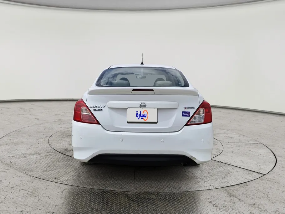 2022 Nissan Sunny Classic 