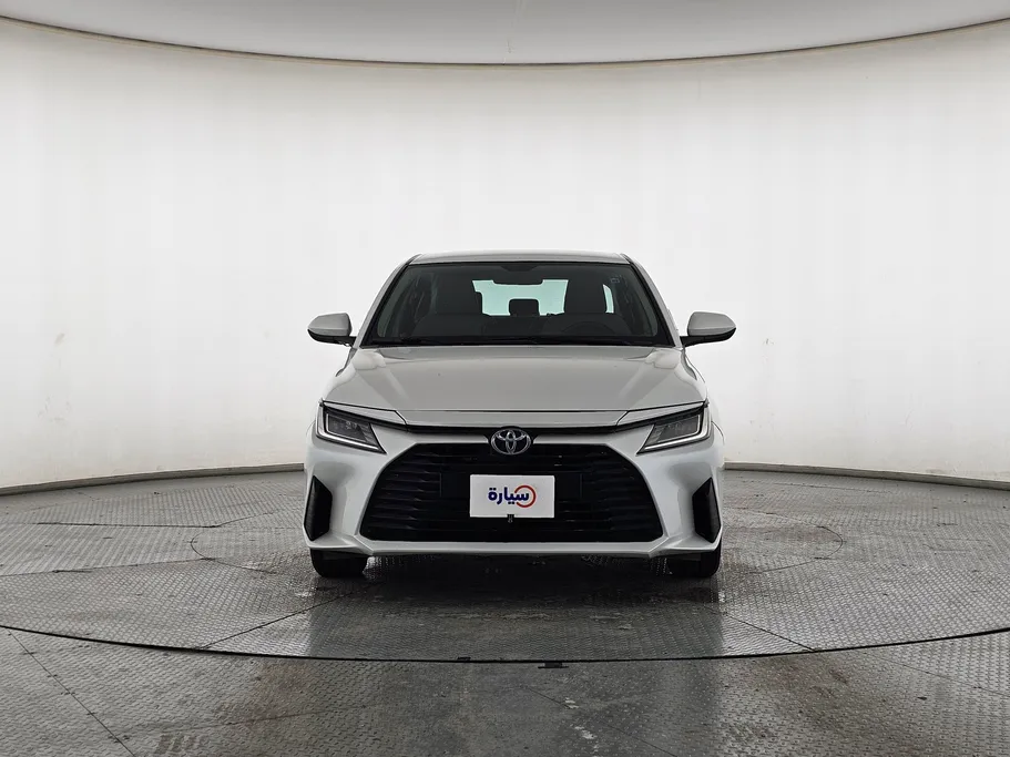 2023 Toyota Yaris  Y 