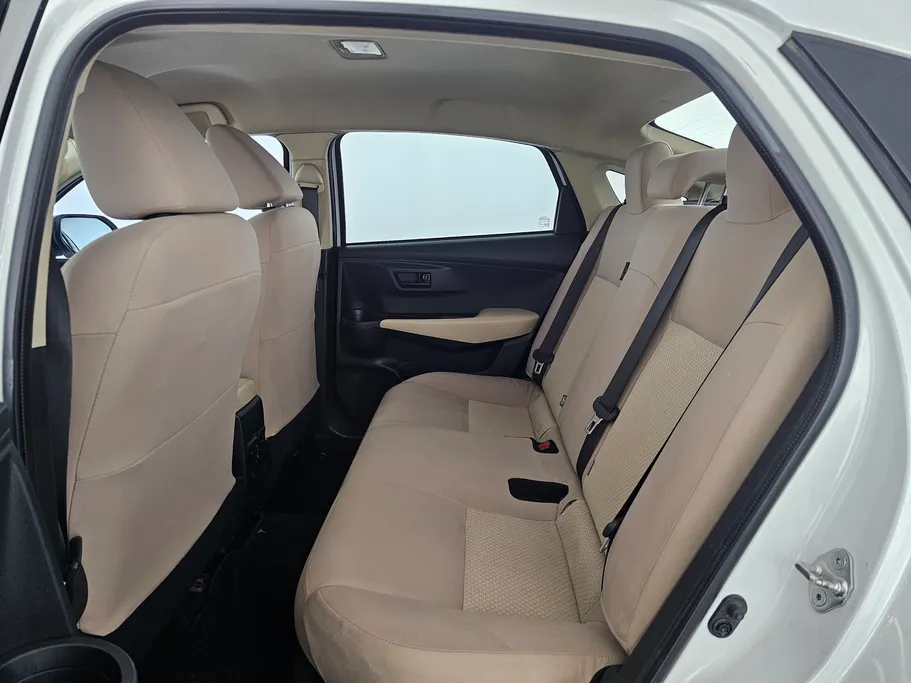 2023 Toyota Yaris  Y 