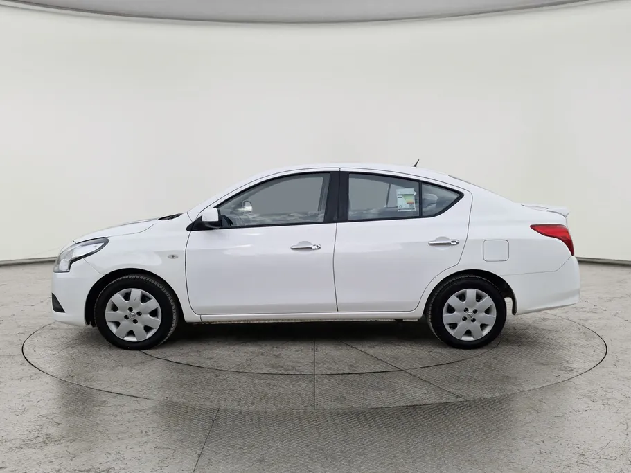 2022 Nissan Sunny SV 