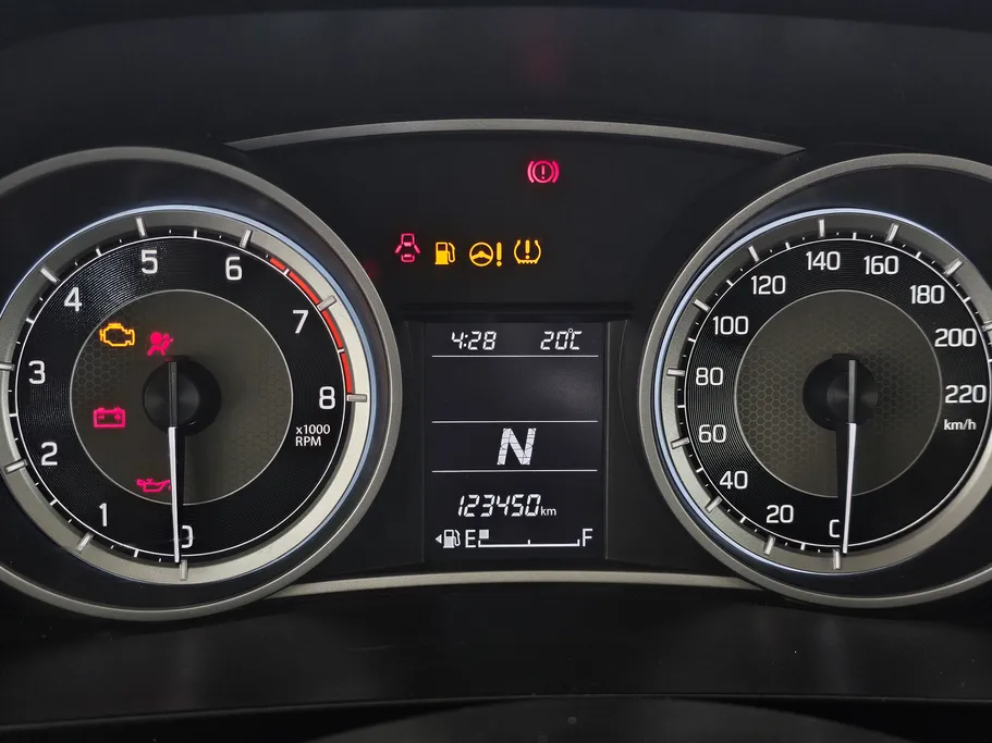 سوزوكي ديزاير GL 2023 