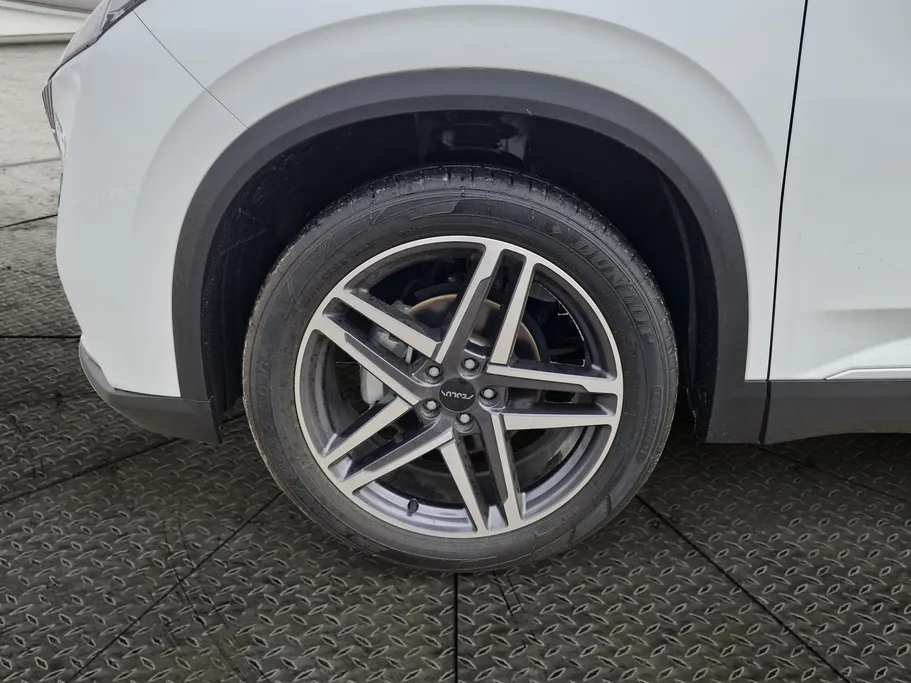 دونج فينج ميج اي 2 لاكجري 2025 