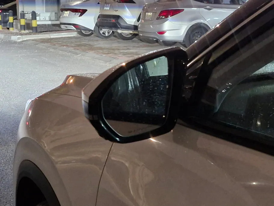 دونج فينج ميج اي 2 لاكجري 2025 