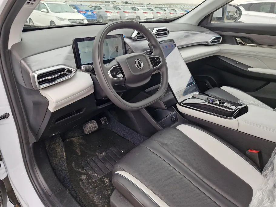 دونج فينج ميج اي 2 لاكجري 2025 