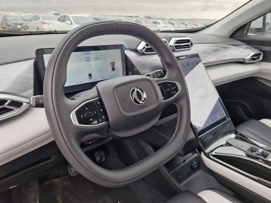 دونج فينج ميج اي 2 لاكجري 2025 