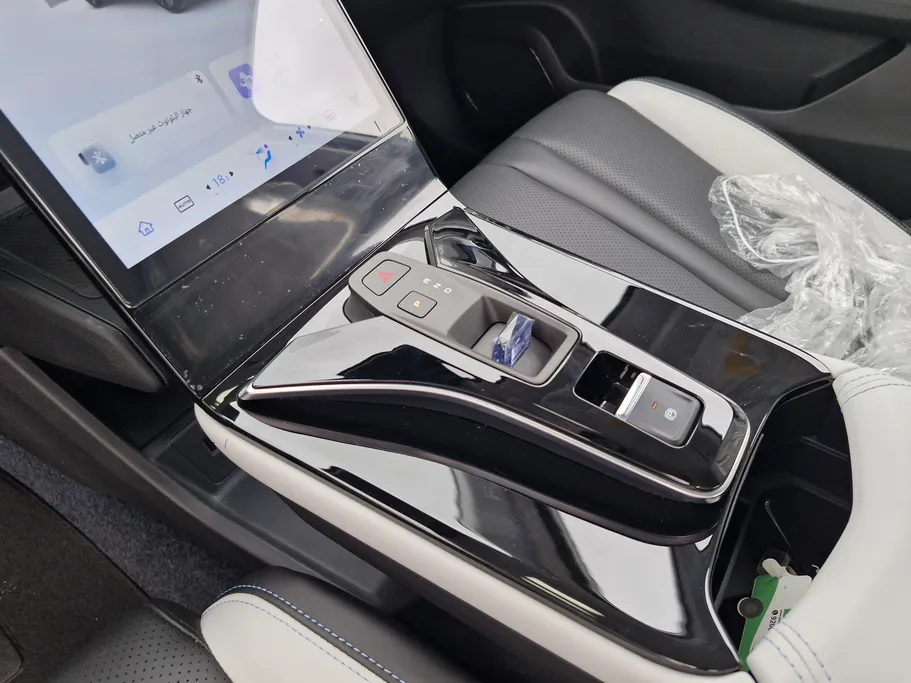 دونج فينج ميج اي 2 لاكجري 2025 