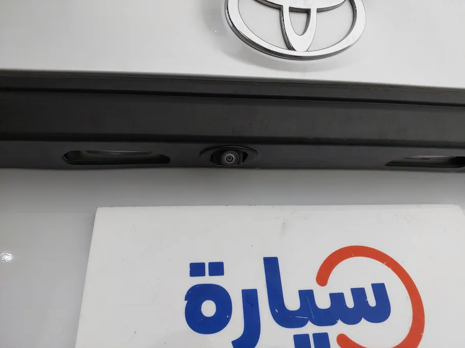 2023 Toyota Yaris  Y 