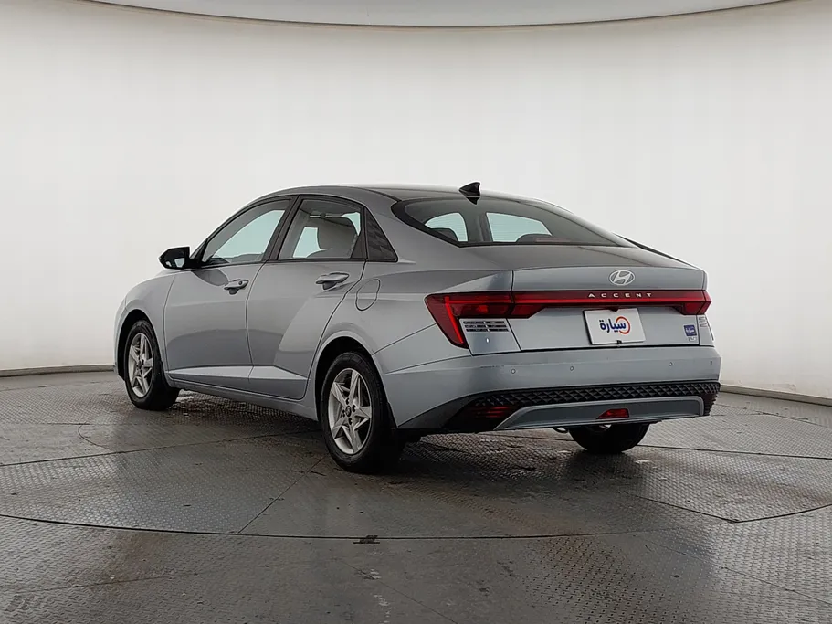 2024 Hyundai Accent Fleet 